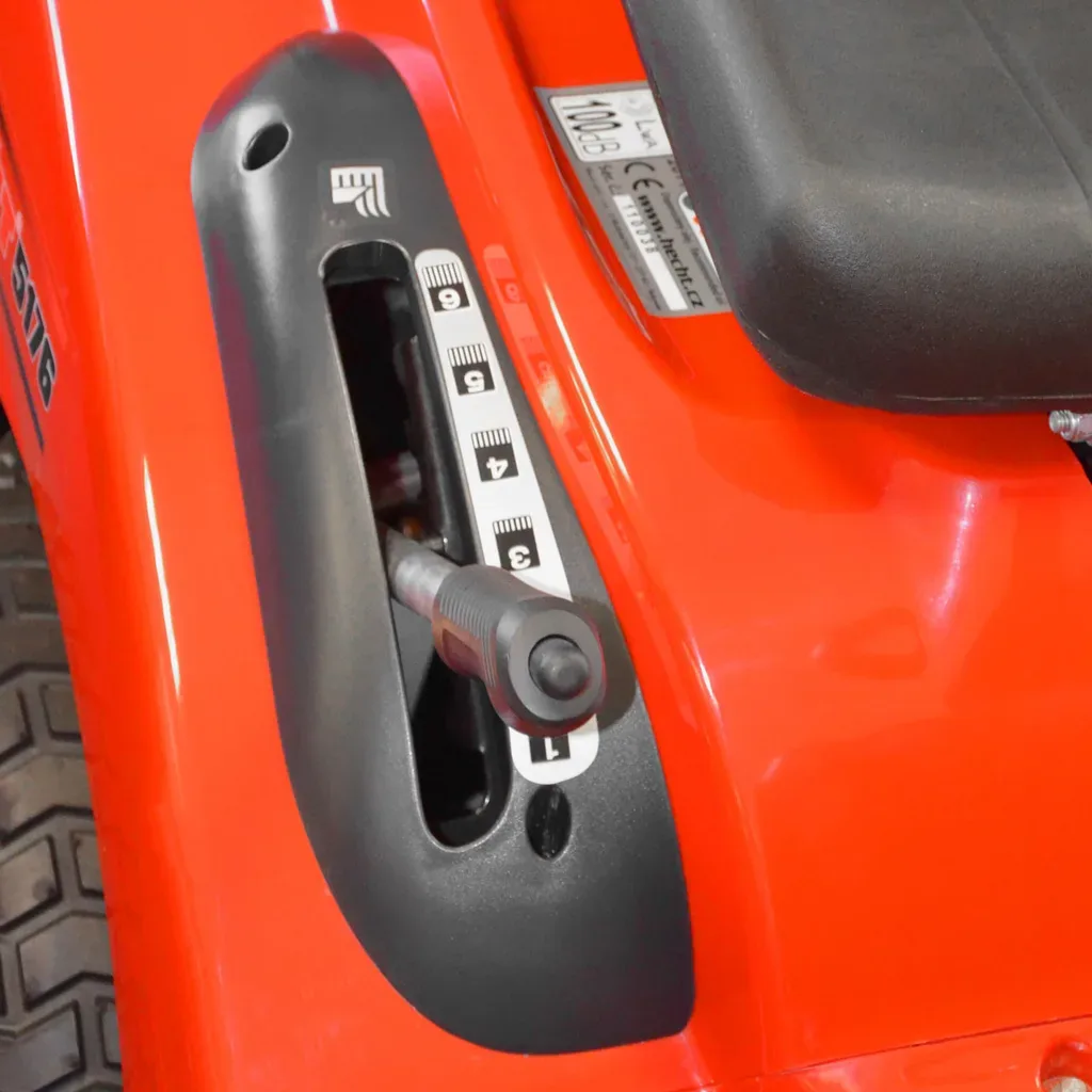 Traktor ogrodowy Hecht 5176 - obrazek 4